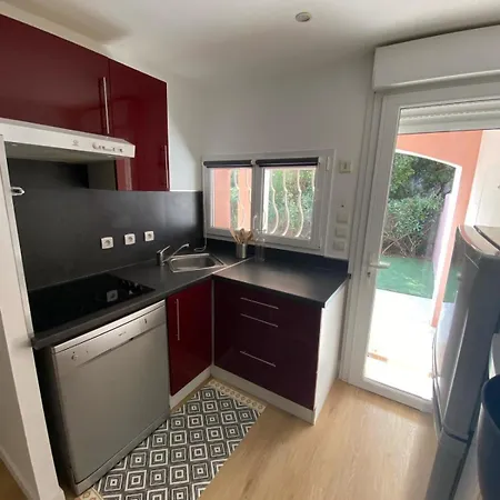 Super 80m De La De Plain Pied Avec 50m2 Exterieur Saint-Raphael (Var)